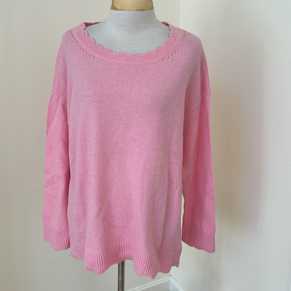 Talbots women’s large pink knit scalloped sweater.